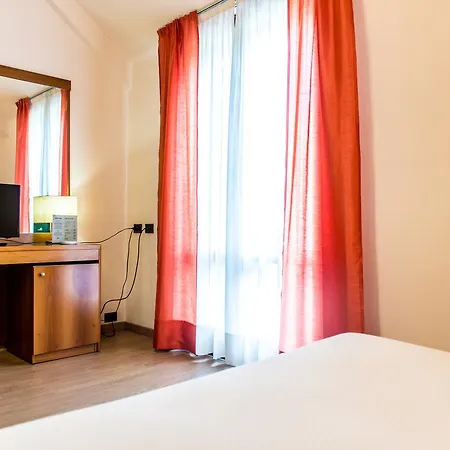 Astor Hotel-3